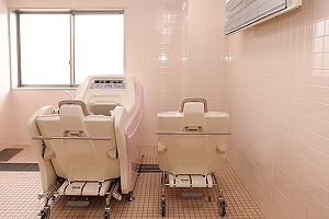 2階 特殊浴室（介護浴槽）